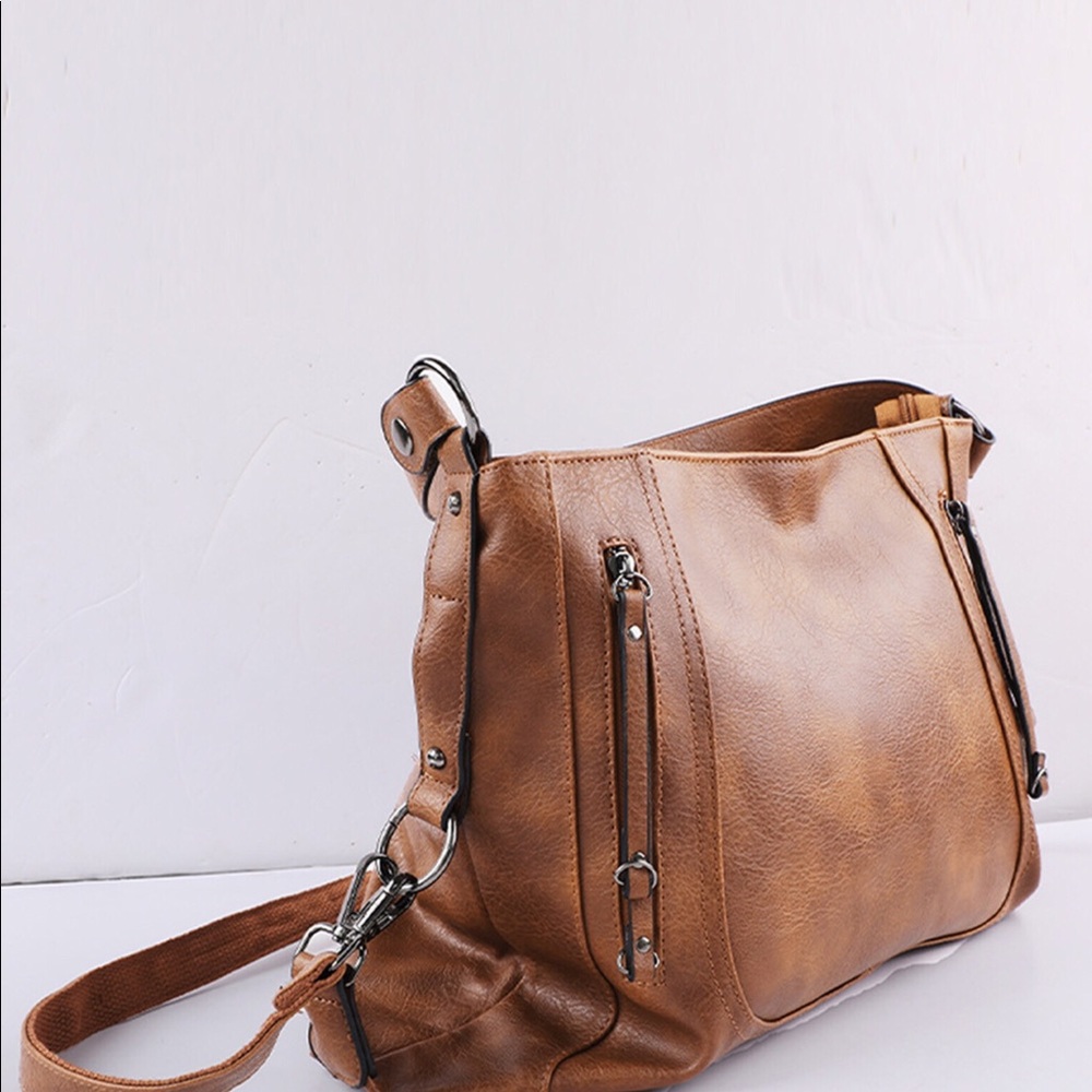 Brown Vegan Leather Handbag - Picture 4 of 9